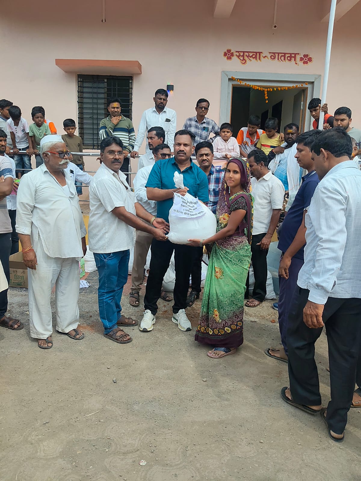 Food Grain kit Distribution · Flood @2025